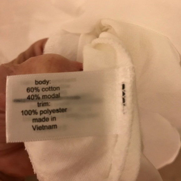 Lane Bryant . Plus size 22-24 sleeveless tank. - Picture 4 of 4